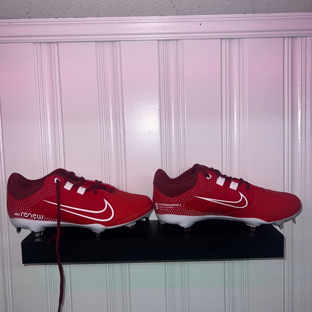Women's Nike Hyperdiamond 4 Pro Softball Cleats Red White CZ5920-616 Size 6.5